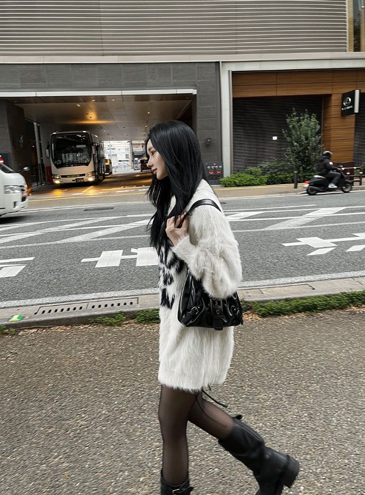 Snow Fluffy Angora Knit
