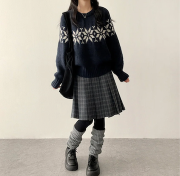 Bomi A-line pleated check midi skirt 