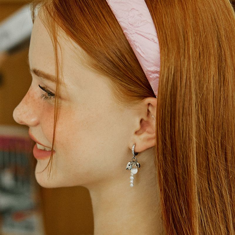 Waterdrop Pearl Logo Surgical Earrings