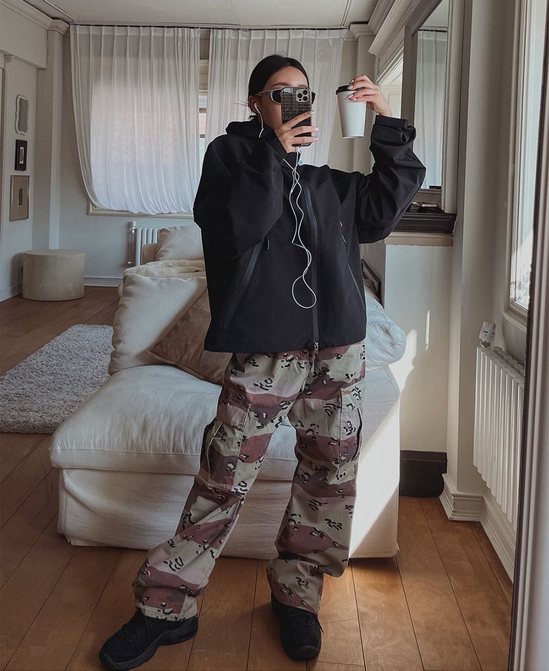 (UNISEX) ハイネックフードウィンドジャケット