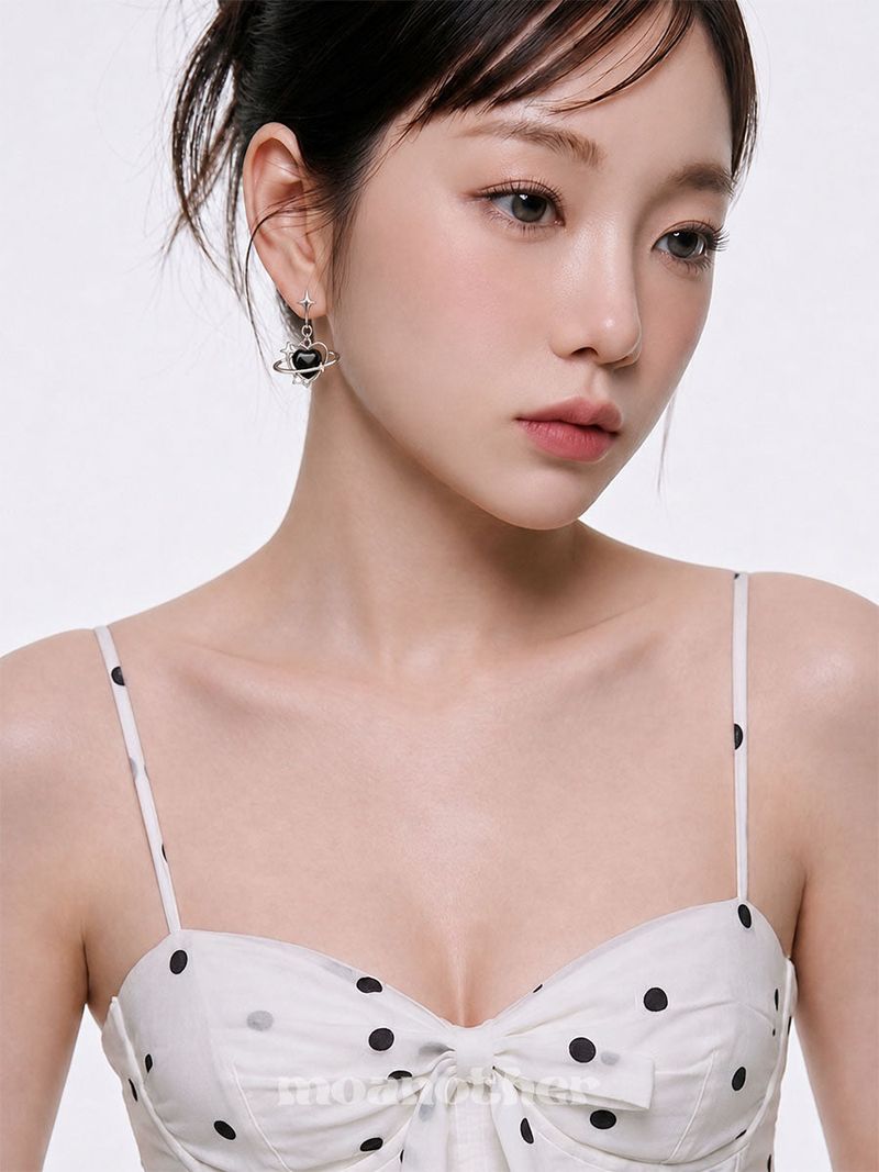 [925 Silver Post] Drop Heart Unbal Earring