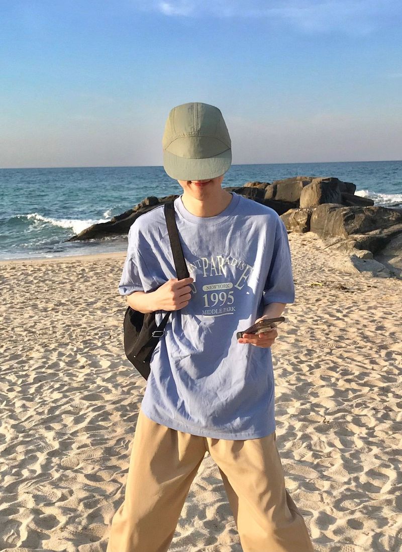 Dustin short sleeve T