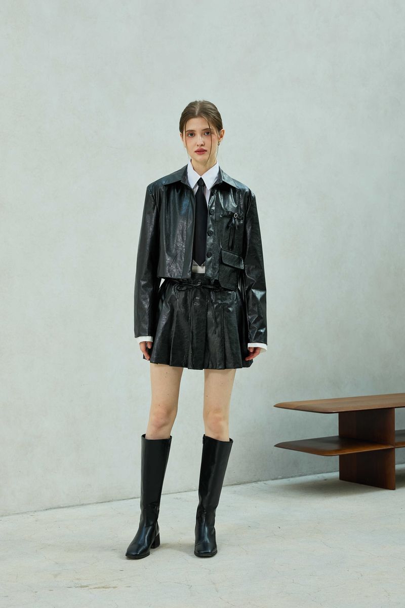 MOLLY LEATHER CROP JACKET / BLACK