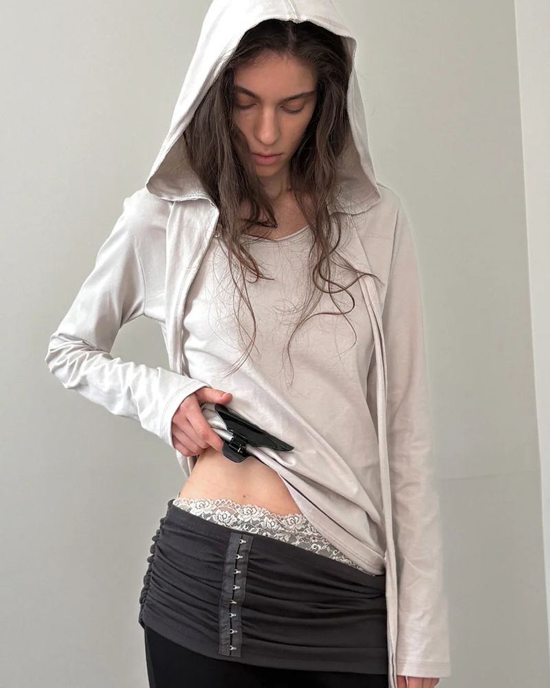 PORTERNA（ポルテナ）の「26SS★フーディースカーフローカットTシャツ（トップス）」