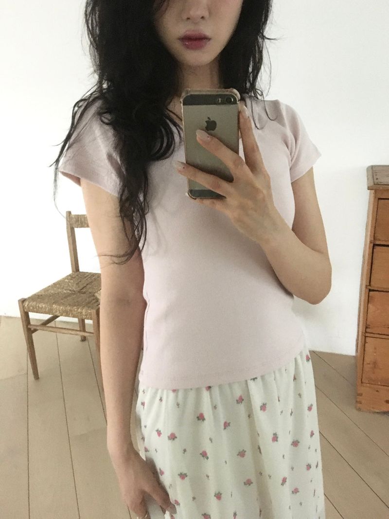 Soft U-Neck Tee