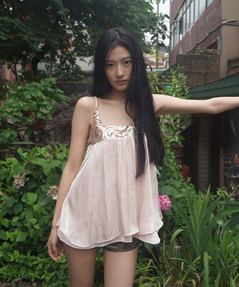 musemuseum(ミューズミュージアム)の「Sequin Satin Dress - Pink(Dresses)」