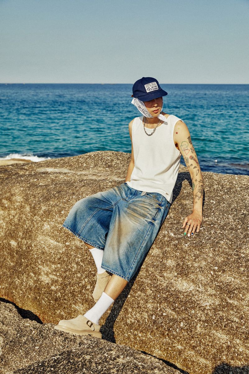 OIL-WASHED BERMUDA PANTS