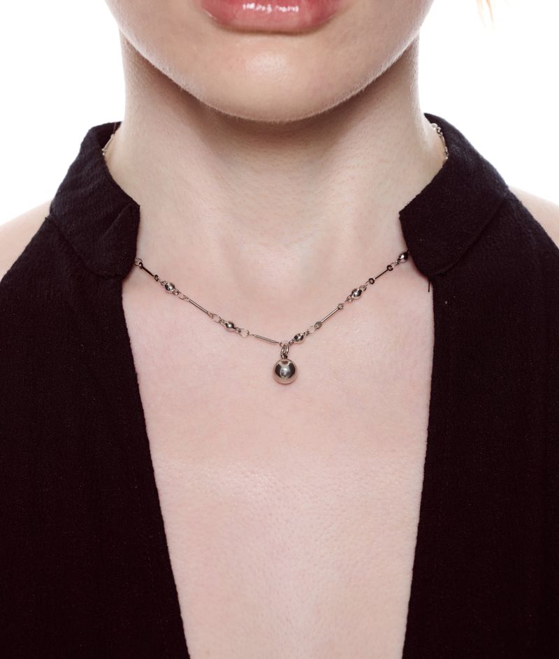 ESSENTIAL NECKLACE 02