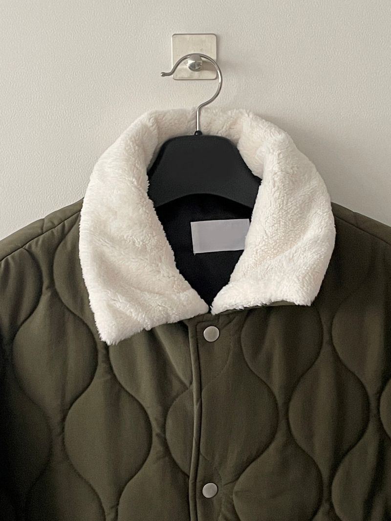 Shearing revers collar jumper