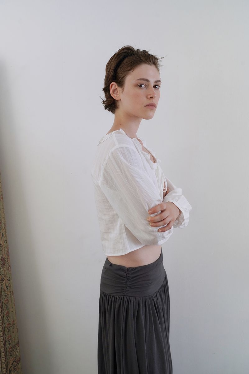 Butter frill blouse_ivory
