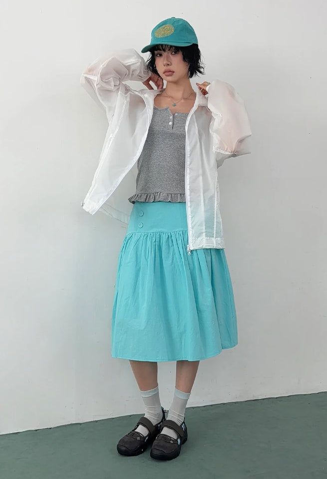 FRILL BUTTON SLEEVELESS