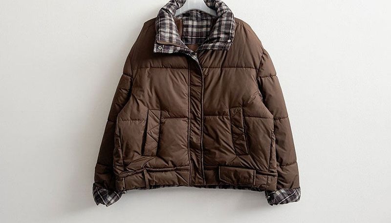 Pomi checkered lining padded jumper
