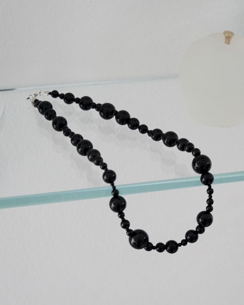 ROSSMOOR（ロスムーア）の「Bold various onyx necklace（Accessories）」