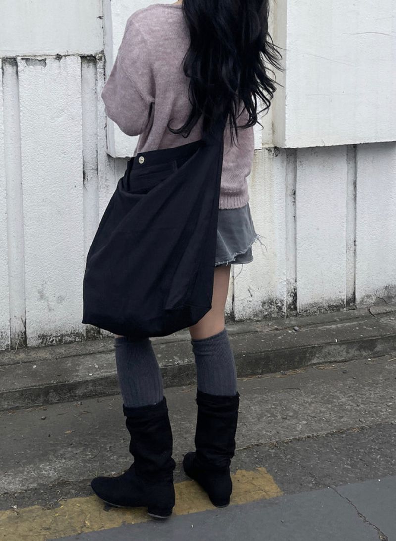 Basic alpaca v-neck knit