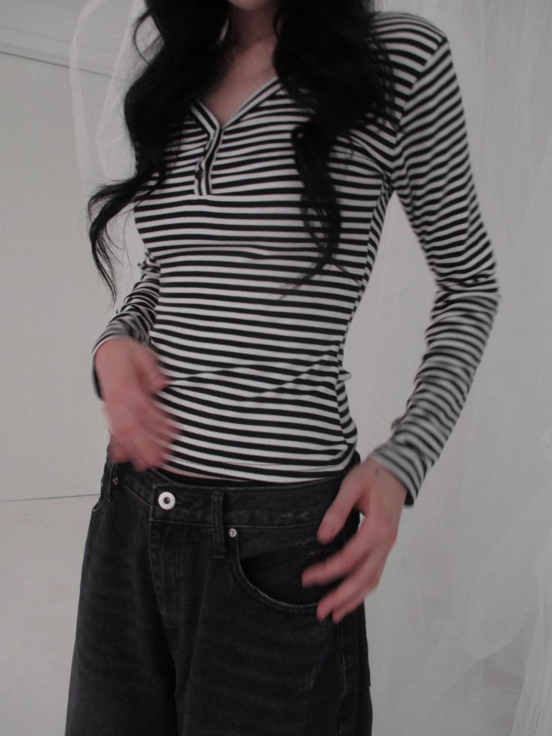 v neck stripe slim t