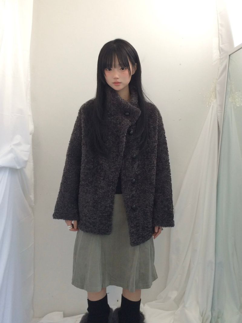 highneck puffy fur jacket