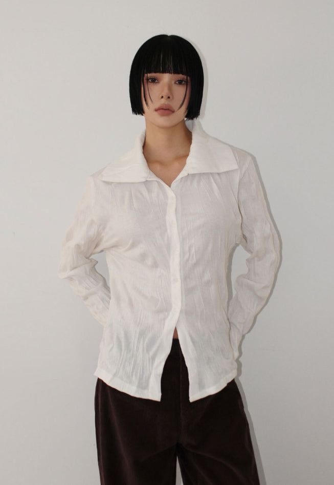 AAKE(アケ)の「CRINKLE WAVE SHIRT(Tops)」