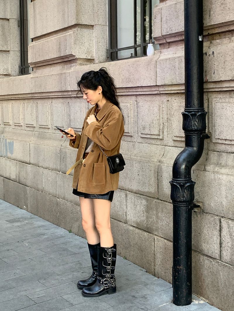 [MADE] Le Elle Leather Shorts