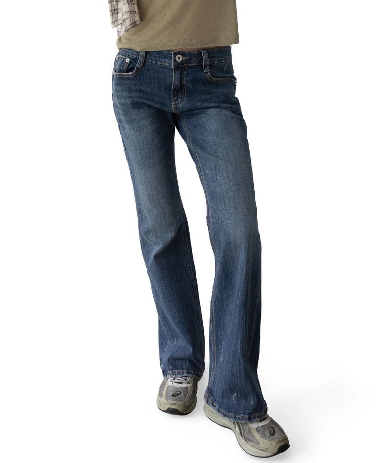 Meril Flap Pocket Low-Rise Bootcut Denim