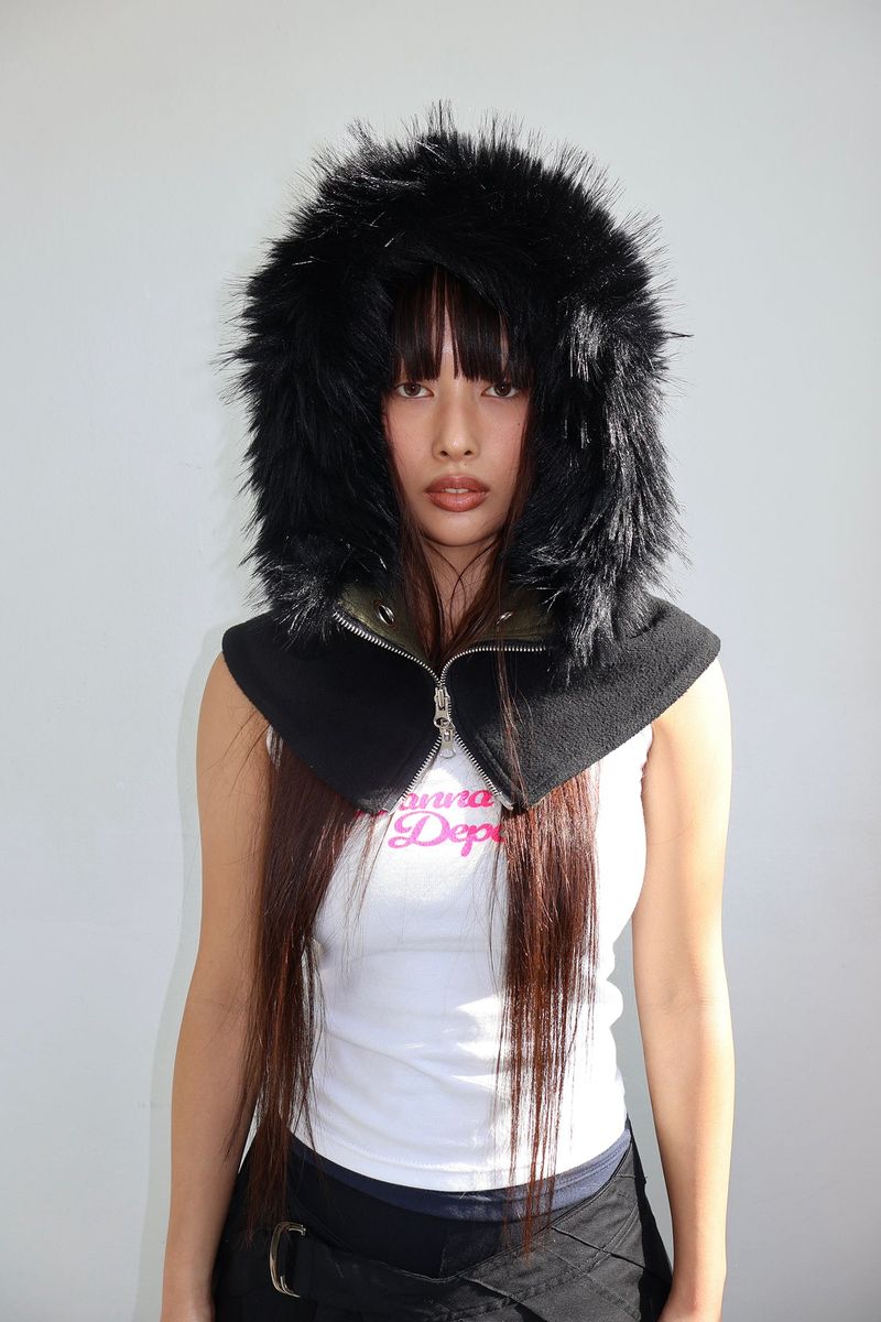FUR HOODED WARMER - KHAKI BLACK