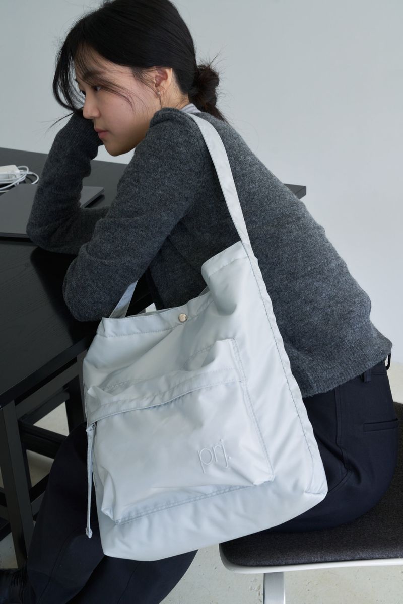 puff pocket padding bag (silver)