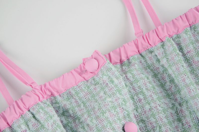 Pink tweed and crochet bustier