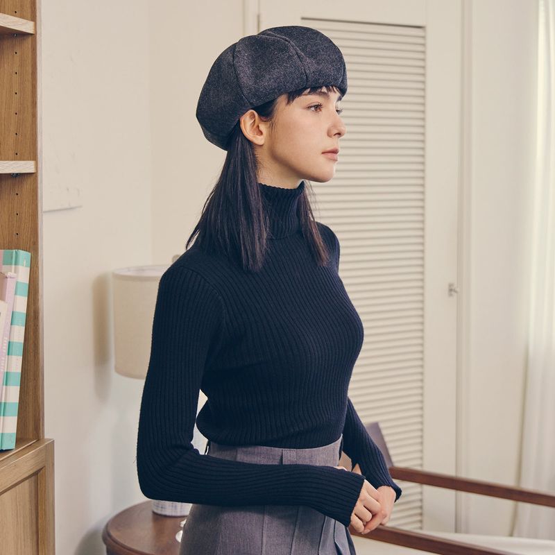 VA Stud Octagon Wool Beret / Black