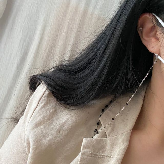 ub Mask Strap Two-Way Black Choker Necklace