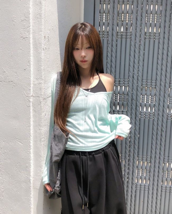 ULAN（ユレン）の「Melting See-through Deep V-Neck Ribbed Long Sleeve（Tops）」