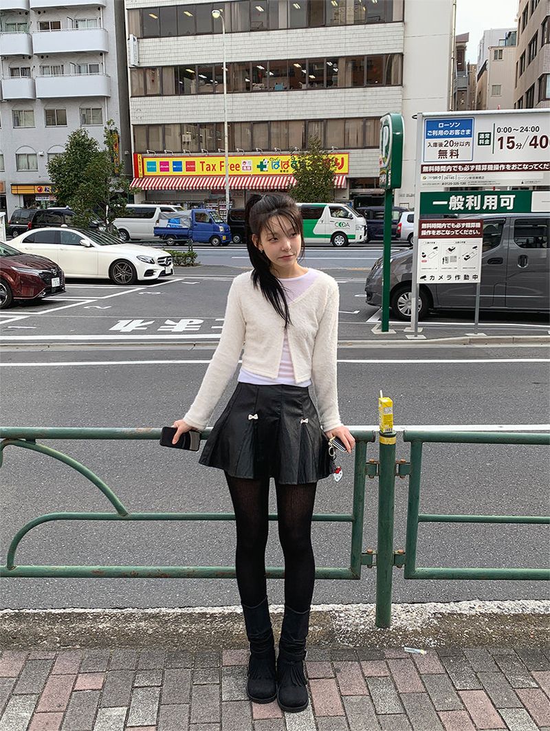 RIBBON FLARE LEATHER MINI SKIRT (2C)