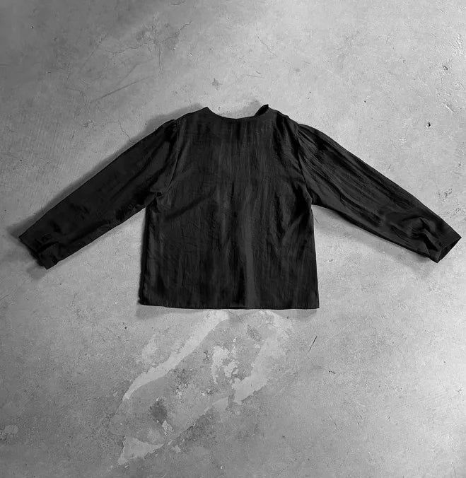 Noir Unbalance Button Scarf Blouse