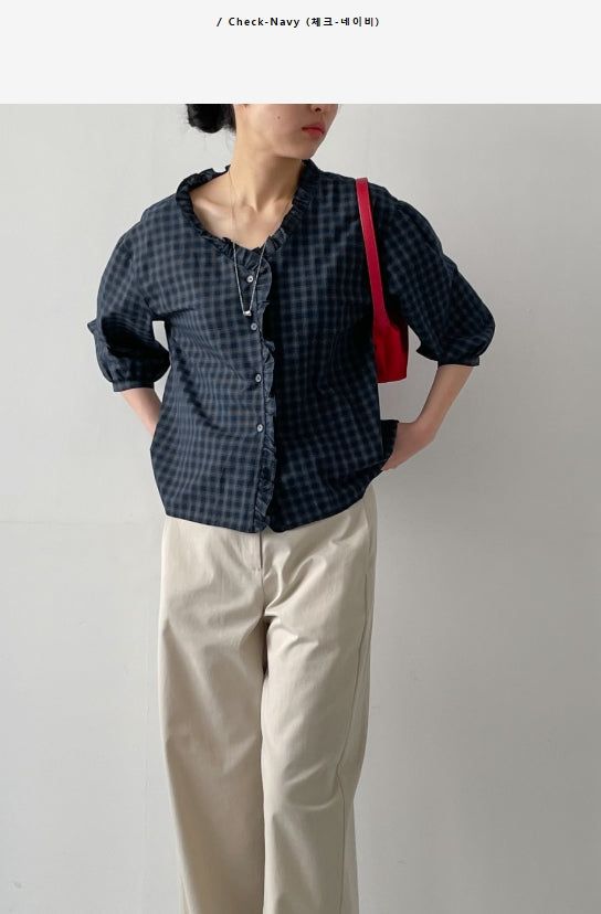 INCHANT ME（インチャントミー）の「Frill V-neck Three Quarter Blouse（Tops）」