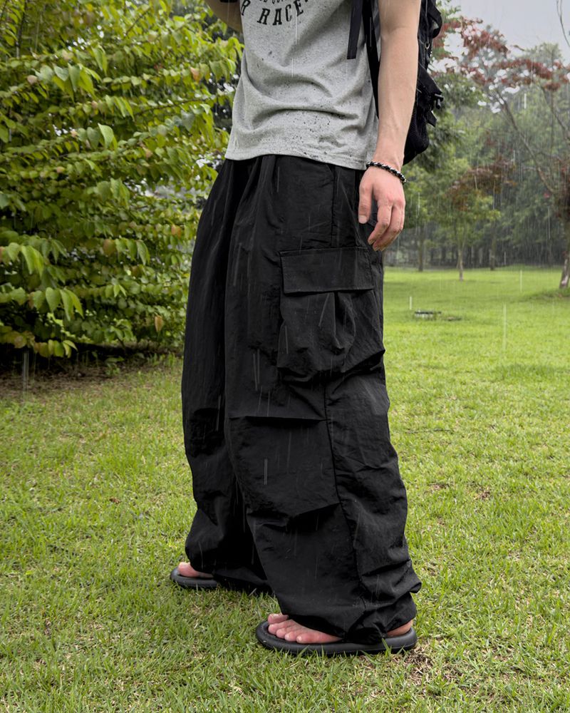 Leuven Nylon Wide Cargo Pants