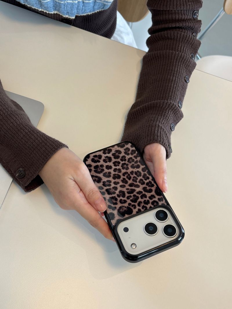 soft leopard phone case