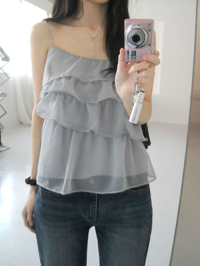 See-through frill bustier (2 colors)