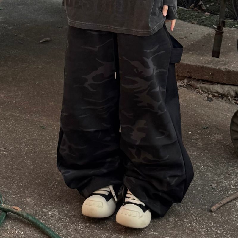 PEARCLAN（ペアクラン）の「camo panel hammer pants（Pants）」