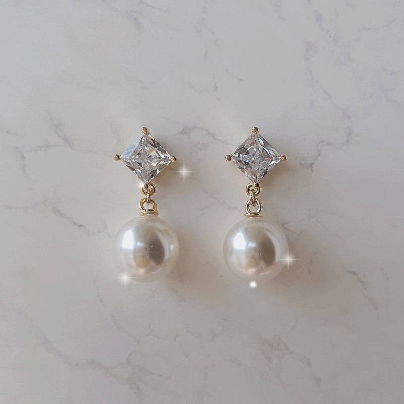 aimelbie（アイメルビー）の「ダイアモンドパールピアス（アクセサリー）」