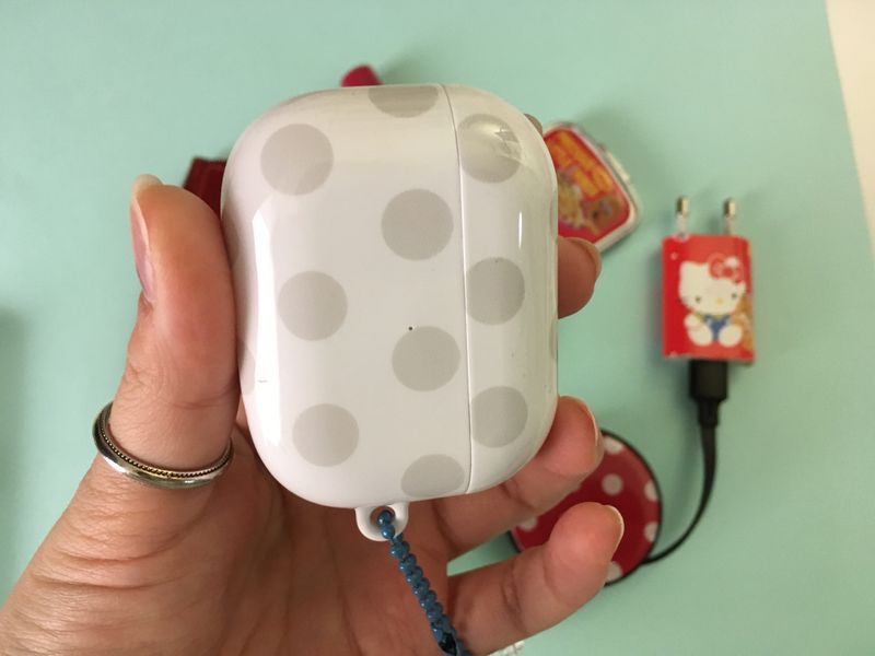 226STUDIO（226スタジオ）の「grey dot pattern airpod case （Smartphone Accessories）」