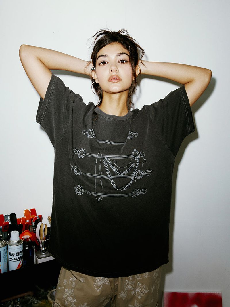 BUTTON TEE CHARCOAL