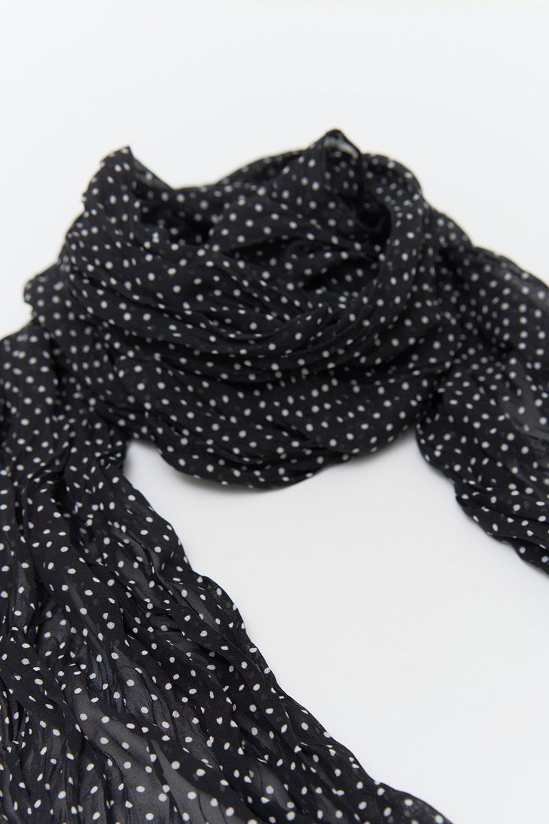 Leaf Dot Wrinkle Scarf