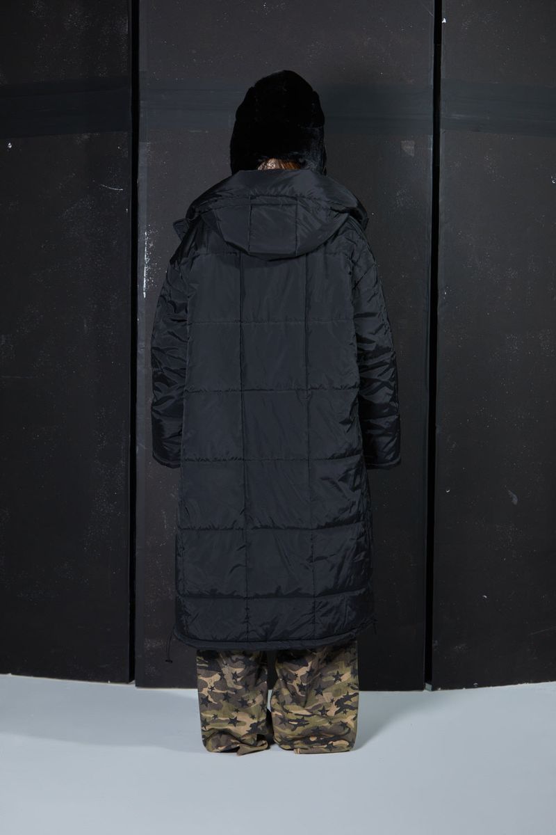 GL LONG PADDING -BLACK
