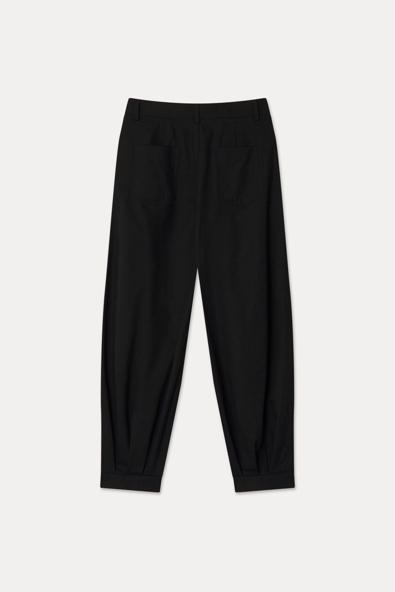 TWO-TUCK JOGGER PANTS_BLACK