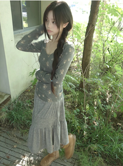 bold shirring skirt