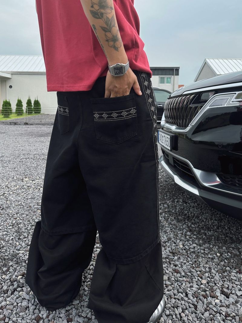Classic Ruta Embroidered Bermuda Denim Pants 2C