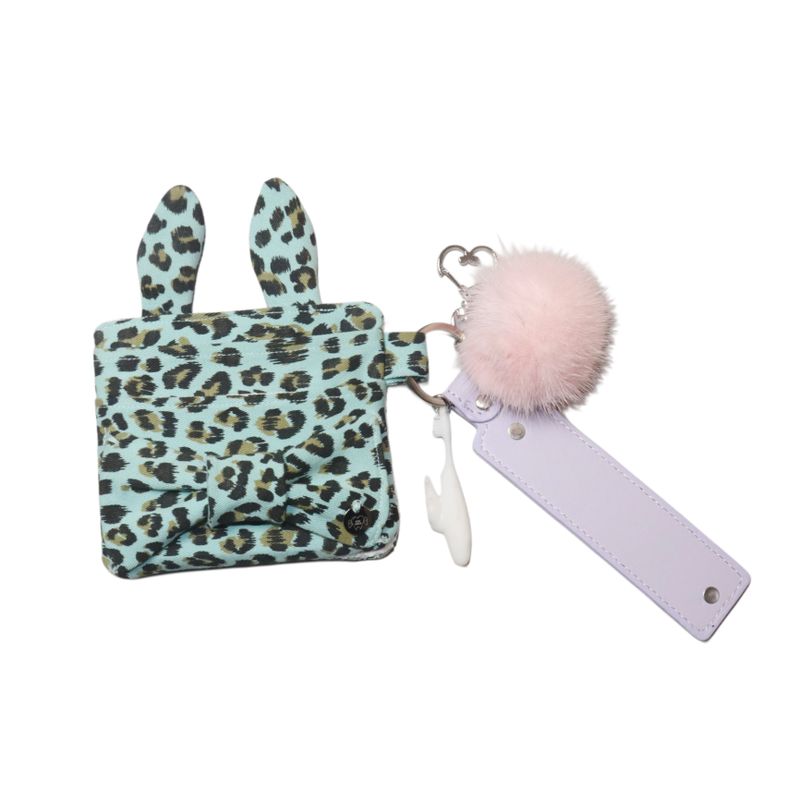 Brush Girl Leopard Wallet (MINT BUNNY)