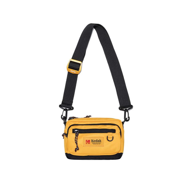 KODAK（コダック）の「エッセンシャルミニクロスバッグ【イエロー】（バッグ）」