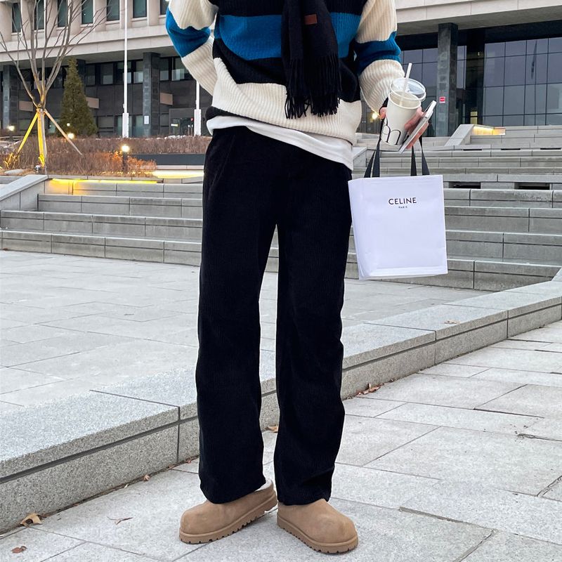 lemenne(ルメンヌ)の「LMN Komelse Corduroy Pintuck Wide Pants (3 colors)(Pants)」