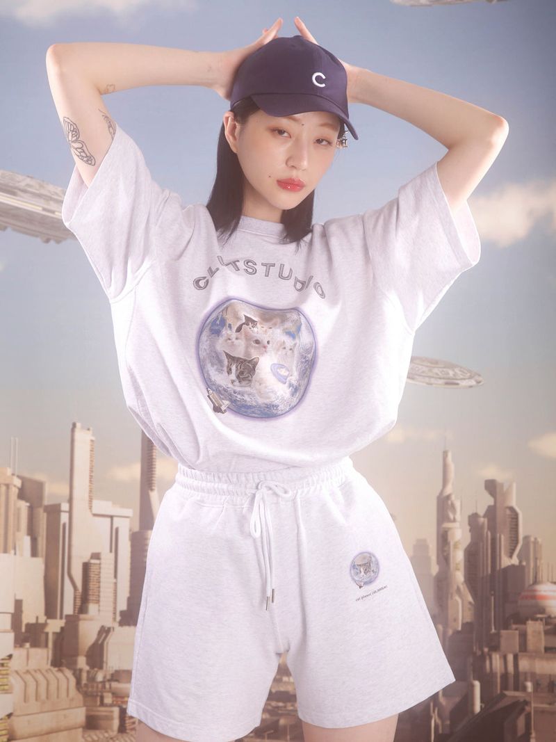 0 4 cat planet half sweat shirt