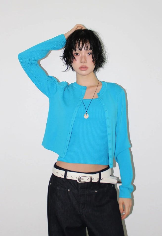 AAKE（アケ）の「[SET] DENSE CARDIGAN & SLEEVELESS（Tops）」