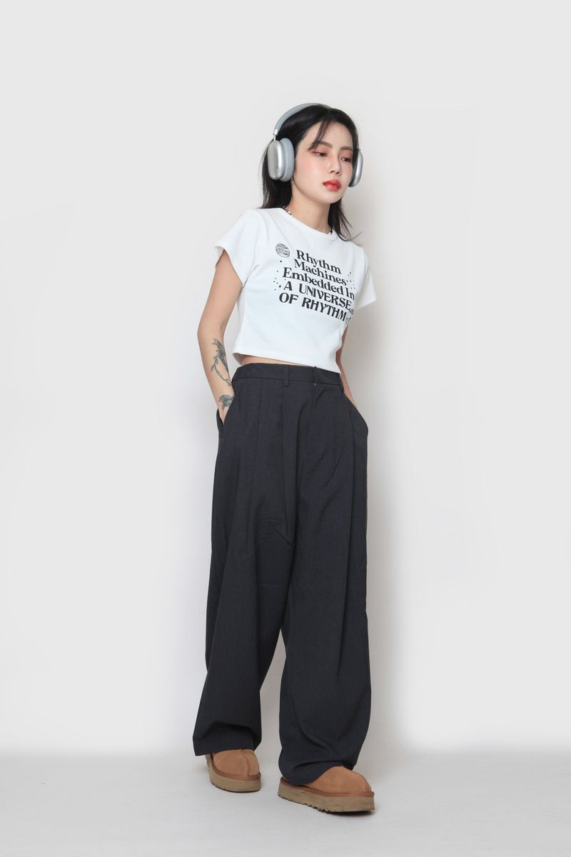cropped T-shirt